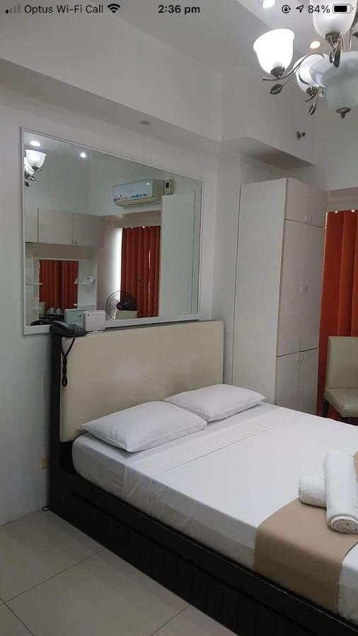 Affordable Makati Serviced Apartments Manila Eksteriør billede
