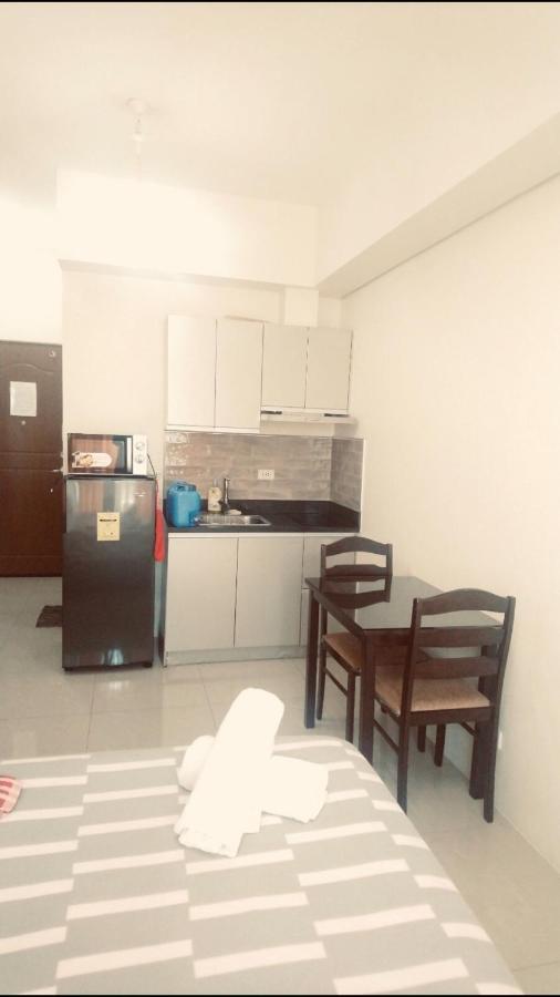 Affordable Makati Serviced Apartments Manila Eksteriør billede