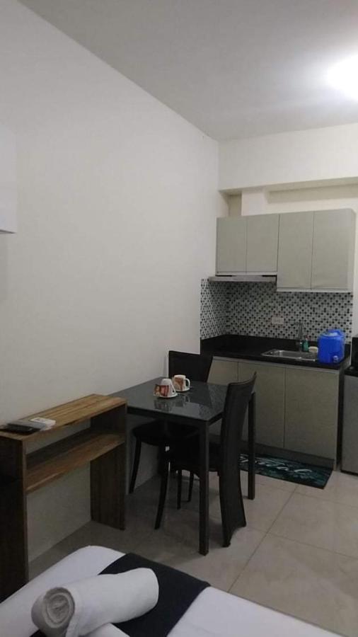 Affordable Makati Serviced Apartments Manila Eksteriør billede