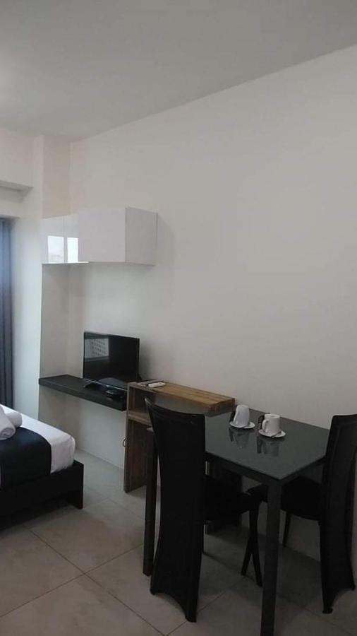 Affordable Makati Serviced Apartments Manila Eksteriør billede