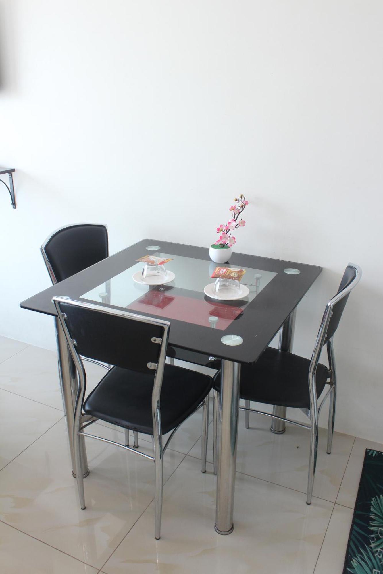 Affordable Makati Serviced Apartments Manila Eksteriør billede